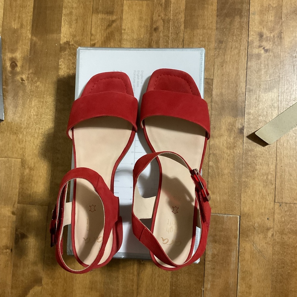 Ara heeled sandals